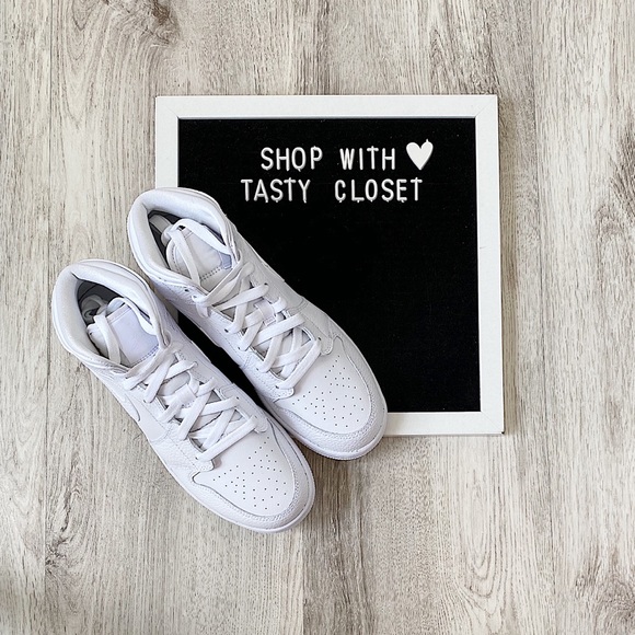 Nike air jordan 1 mid sneakers - Picture 6 of 8